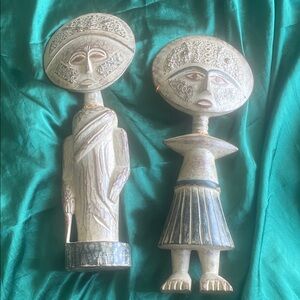 Abstract Tribal Art Sculptures - Cream and Gray